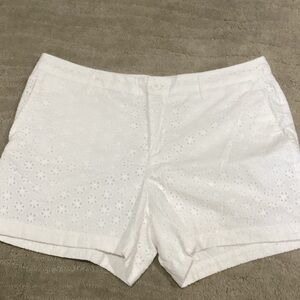 Like new Faded Glory White Eyelet Women Shorts